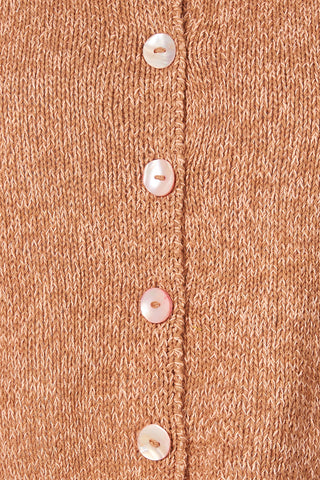 Kurze Strickjacke aus Baumwolle & Seide im Boxy Fit