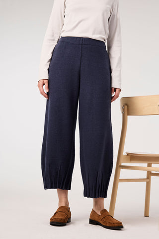Merino wool trousers with comfortable waistband