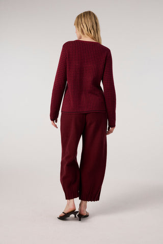 Jacquard cardigan with leaf pattern (GOTS-certified)