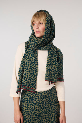 Jacquard scarf with drop pattern (GOTS-certified)