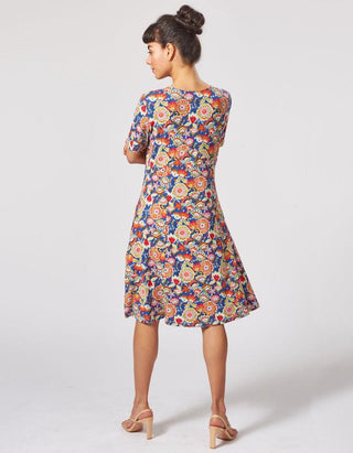 Jersey Kleid aus Lenzing™ EcoVero Iva floral