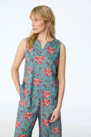 Top aus Modal in Türkis/Koralle mit floralem Dessin