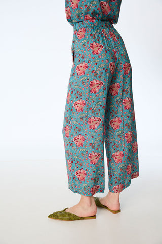 Palazzo-Hose aus Modal in Türkis mit floralem Print