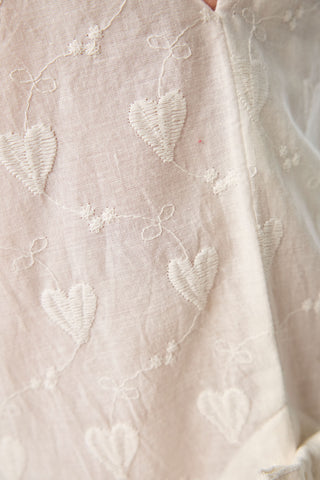 Baumwoll-Bermuda mit Allover-Stickerei