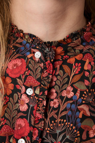Bluse – aus LENZING™ ECOVERO™ Viskose mit Blumenprint